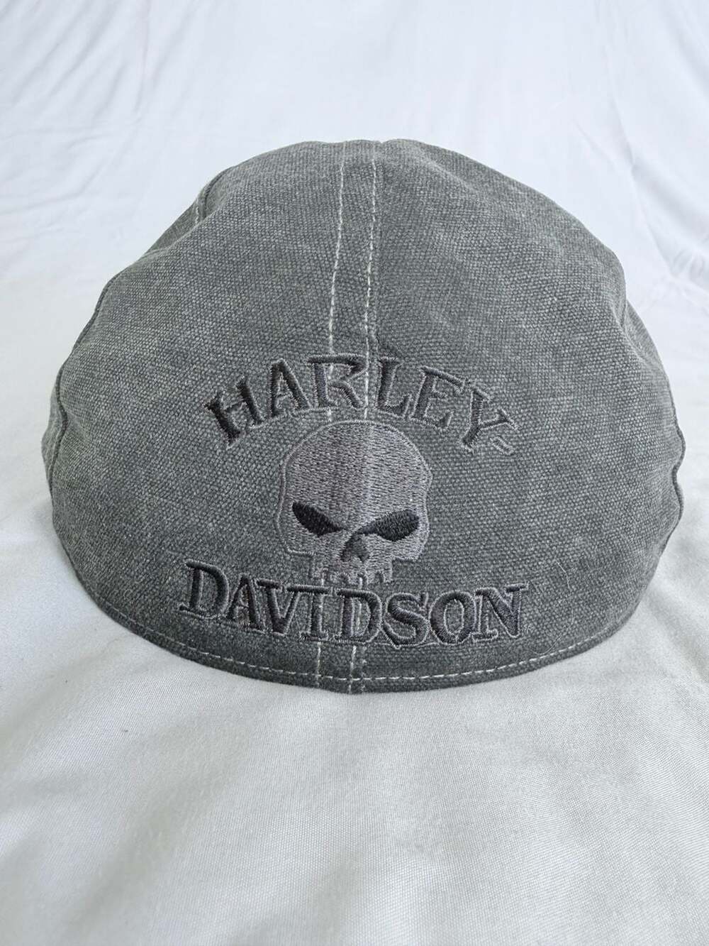 Harley-Davidson Ivy Cap Size L Gray Skull Embroidered Flat Hat